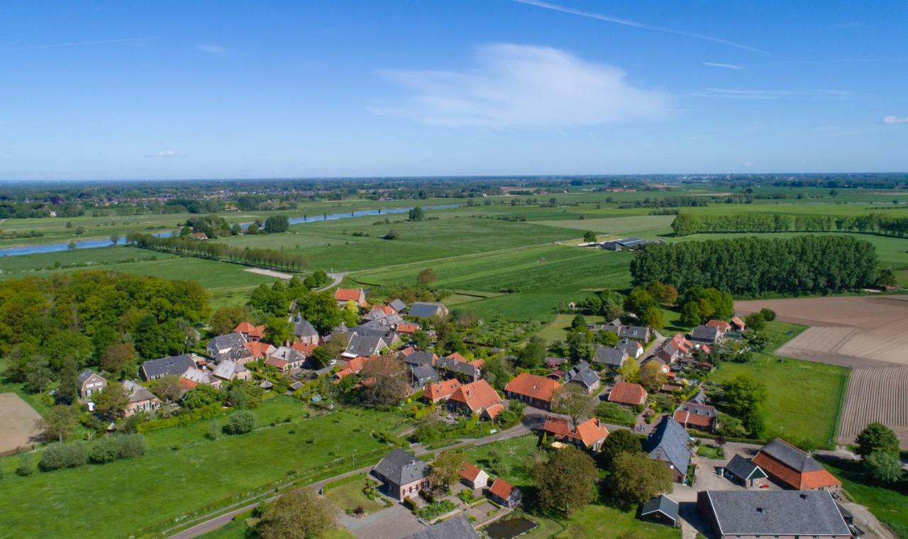 Hotel Herberg De Gouden Leeuw Bronkhorst Exterior foto